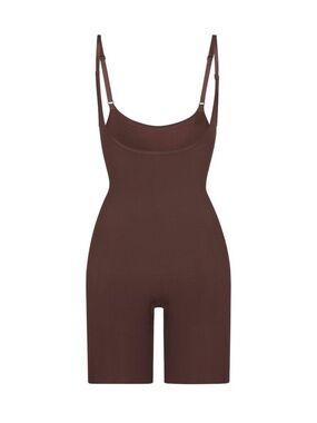 SKIMS Seamless Sculpt Butt Lifting Open Bust Bodysuit In Cocoa